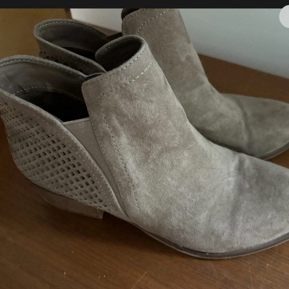 MIA Taupe Suede Ankle Booties Size 8 Cute Dress up or down